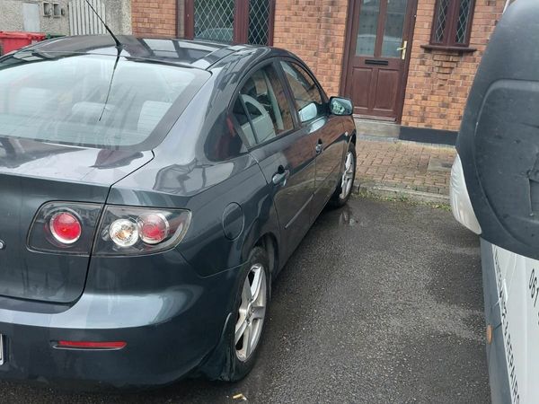 Mazda Mazda3 Saloon, Diesel, 2009, Grey