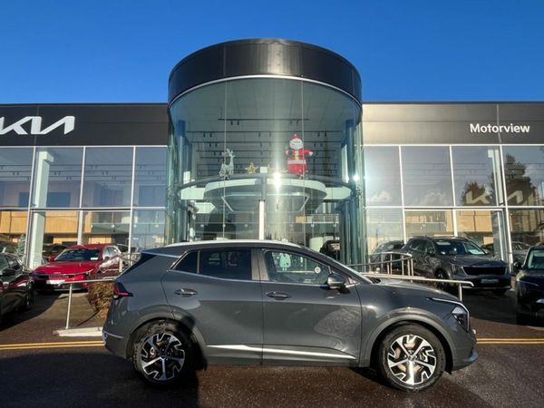 Kia Sportage MPV, Diesel, 2025, Grey