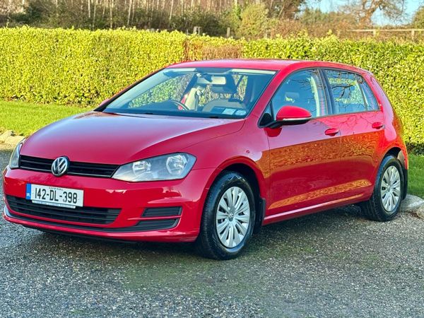 Volkswagen Golf Estate, Petrol, 2014, Red