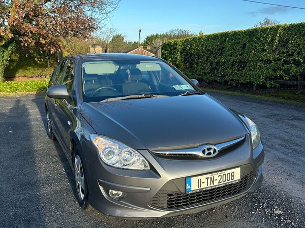 Hyundai i30 Hatchback, Diesel, 2011, Grey