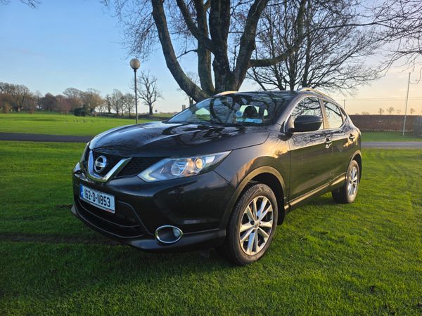 Nissan Qashqai Hatchback, Petrol, 2016, Black