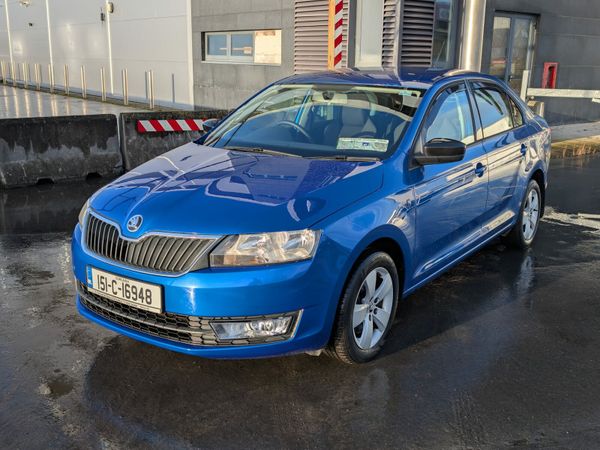 Skoda Rapid Hatchback, Petrol, 2015, Blue