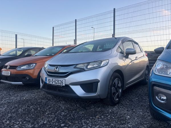Honda Fit Hatchback, Petrol Hybrid, 2015, Silver