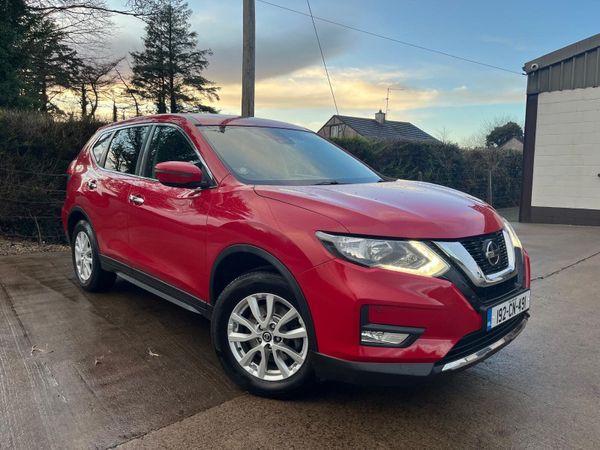Nissan X-Trail SUV, Diesel, 2019, Red