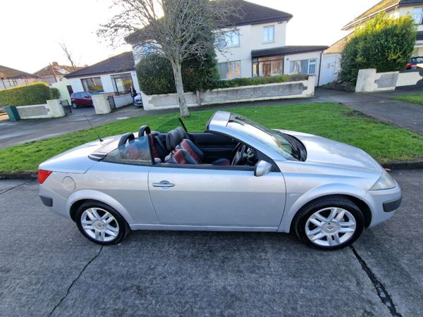 Renault Megane Convertible, Petrol, 2006, Silver