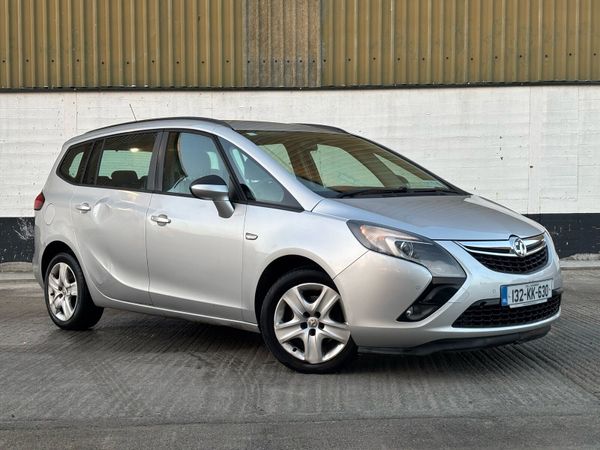 Vauxhall Zafira MPV, Diesel, 2013, Silver