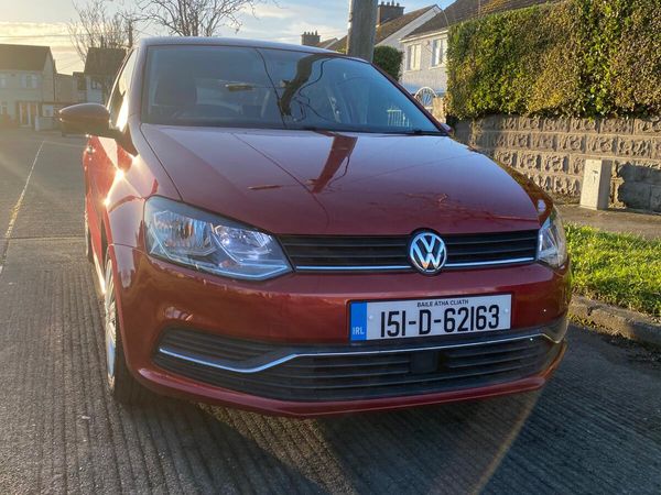 Volkswagen Polo Hatchback, Petrol, 2015, Red