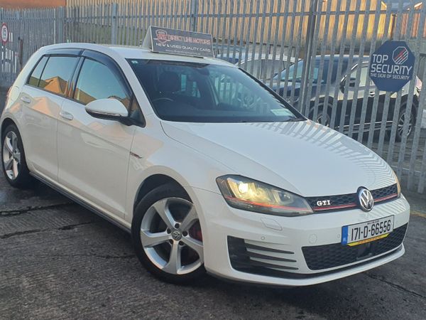 Volkswagen Golf Hatchback, Petrol, 2017, White