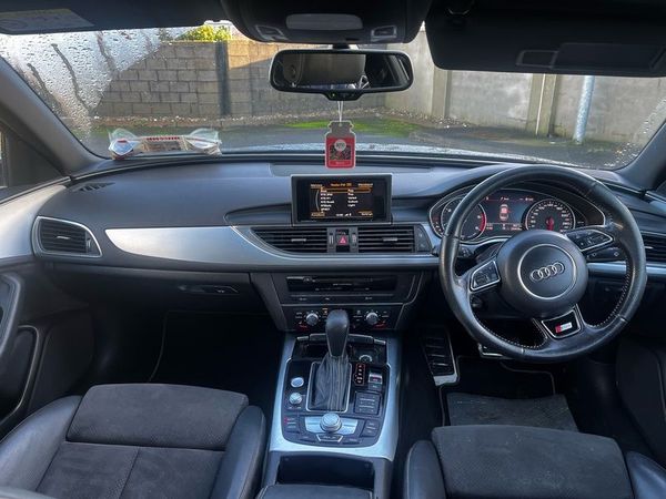 Audi A6 Saloon, Diesel, 2015, Black