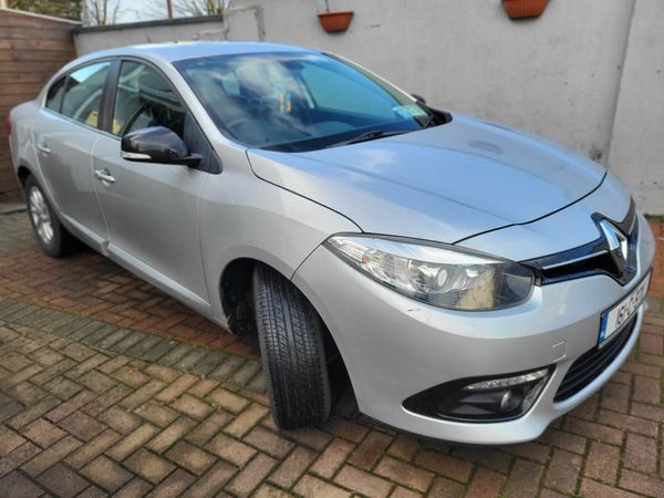 Renault Fluence Saloon, Diesel, 2016, Silver
