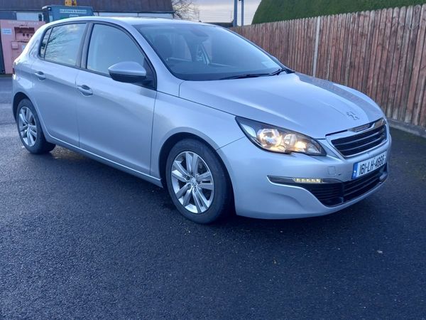 Peugeot 308 Hatchback, Diesel, 2016, Silver