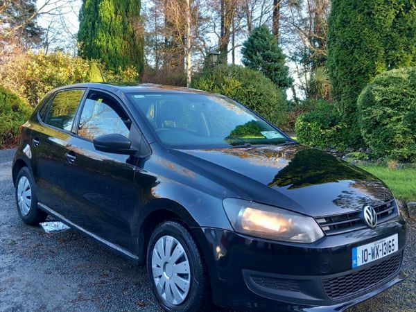 Volkswagen Polo Hatchback, Petrol, 2010, Black