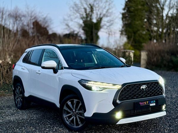Toyota Corolla Cross Hatchback, Petrol Hybrid, 2024, White