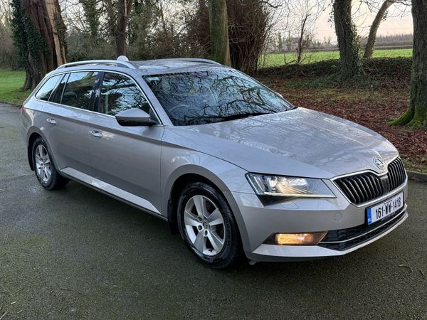 Skoda Superb Estate, Diesel, 2016, Beige