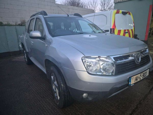 Dacia Duster SUV, Diesel, 2014, Silver