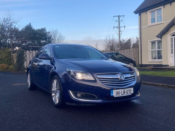 Vauxhall Insignia Hatchback, Diesel, 2014, Blue