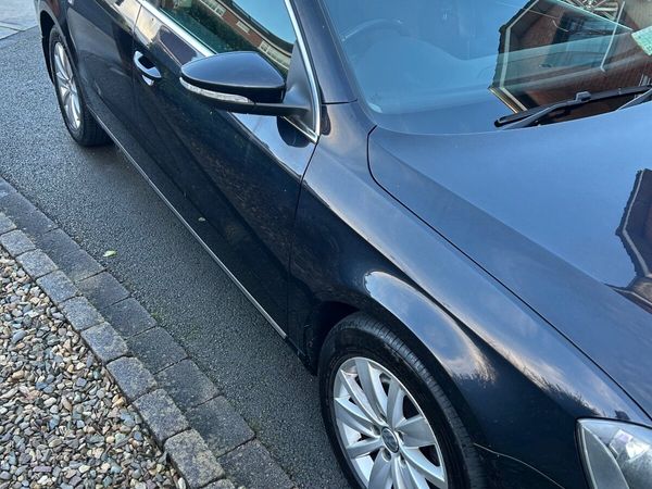 Volkswagen Passat Saloon, Diesel, 2014, Black