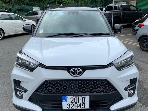 Toyota Raize Estate, Petrol, 2020, White