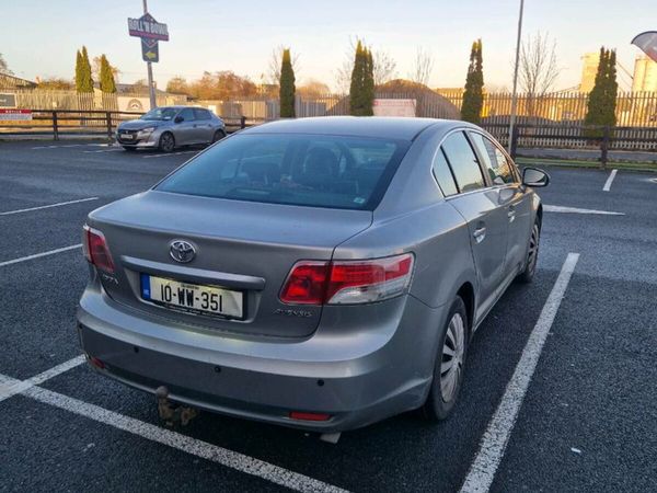 Toyota Avensis Saloon, Diesel, 2010, Grey