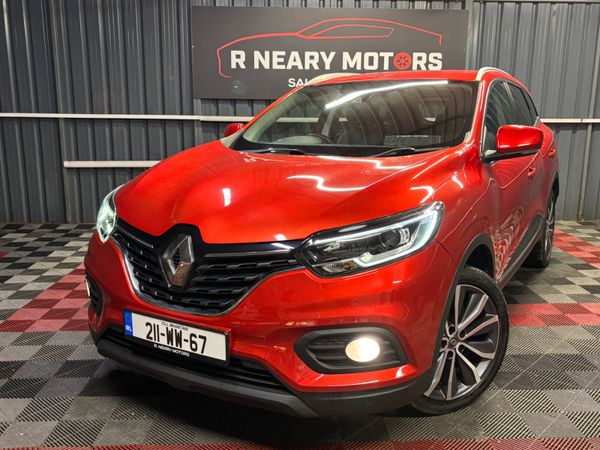 Renault Kadjar SUV, Diesel, 2021, Red