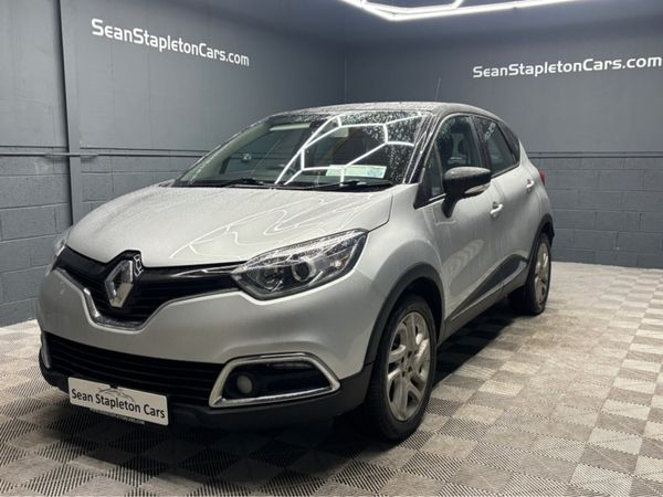 Renault Captur Hatchback, Diesel, 2015, Silver