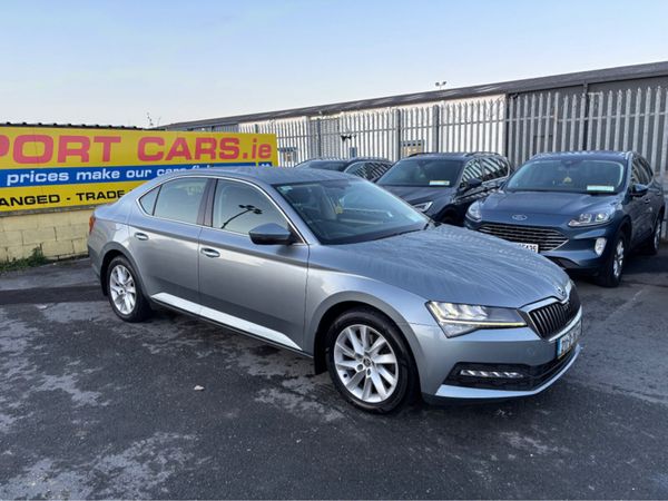 Skoda Superb Hatchback, Diesel, 2021, Grey