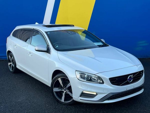 Volvo V60 Hatchback, Diesel, 2017, White