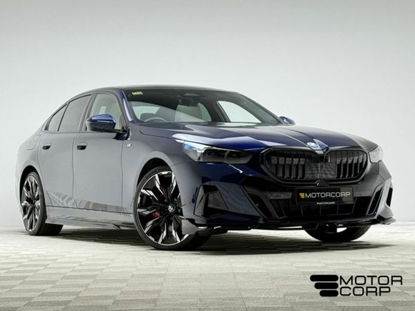 BMW 5-Series Saloon, Petrol Plug-in Hybrid, 2025, Blue