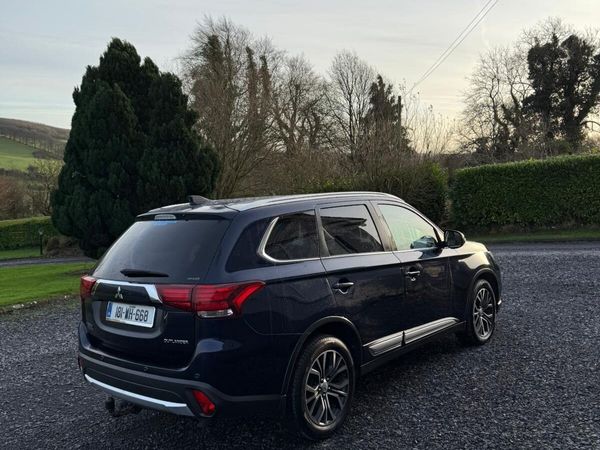 Mitsubishi Outlander SUV, Diesel, 2018, Blue