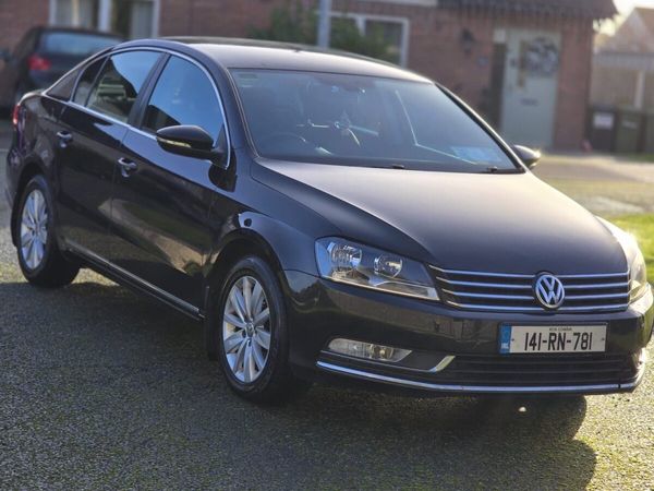 Volkswagen Passat Saloon, Diesel, 2014, Black