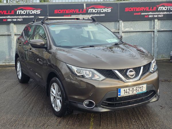 Nissan Qashqai Hatchback, Diesel, 2014, Brown