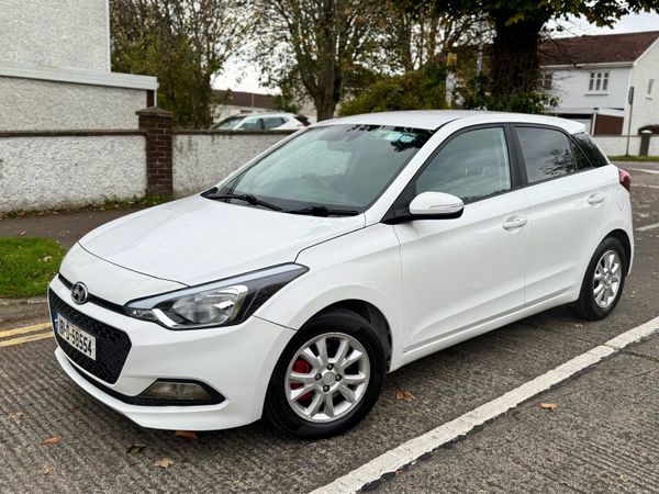 Hyundai i20 Hatchback, Diesel, 2018, White
