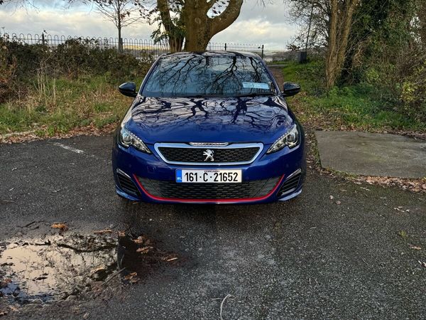 Peugeot 308 Hatchback, Petrol, 2016, Blue
