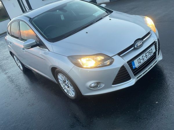 Ford Focus Hatchback, Diesel, 2012, Silver