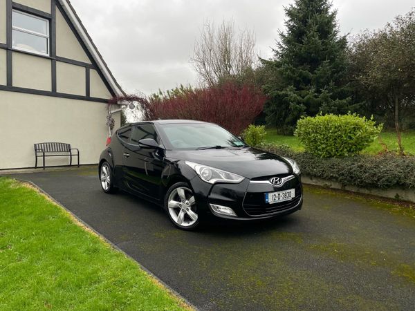 Hyundai Veloster Hatchback, Petrol, 2012, Black