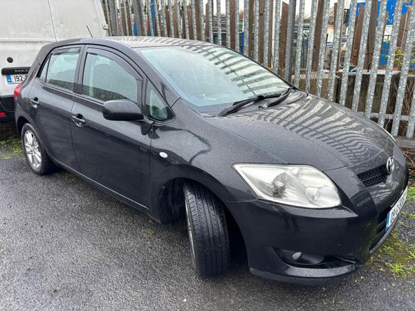 Toyota Auris Hatchback, Diesel, 2009, Black