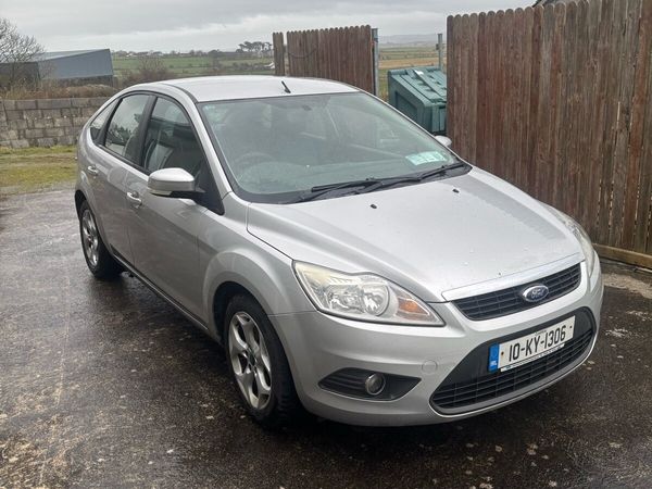 Ford Focus Hatchback, Diesel, 2010, Silver
