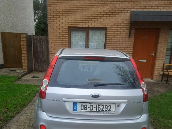 Ford Fiesta Hatchback, Petrol, 2008, Silver