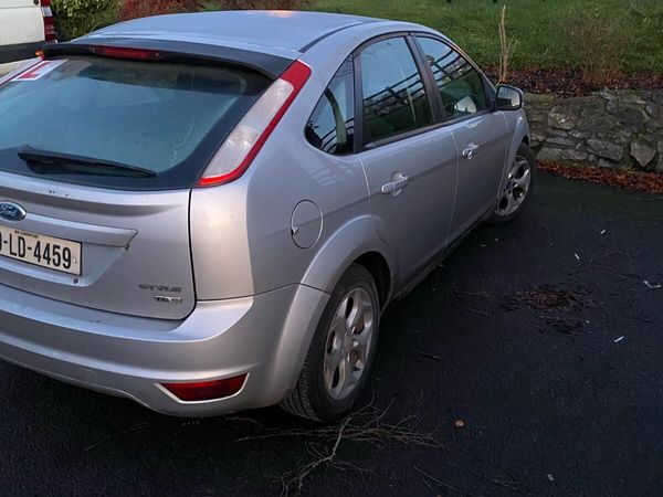 Ford Focus Hatchback, Diesel, 2009, Silver