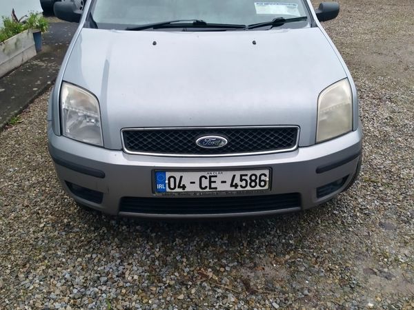 Ford Fusion Hatchback, Petrol, 2004, Silver
