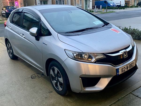 Honda Fit Hatchback, Petrol Hybrid, 2016, Silver