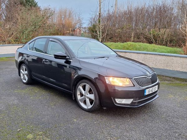 Skoda Octavia Saloon, Diesel, 2015, Black