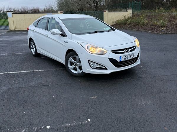 Hyundai i40 Saloon, Diesel, 2014, White