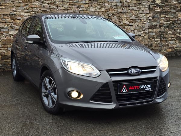 Ford Focus Hatchback, Diesel, 2014, Brown