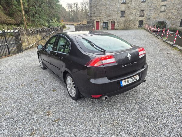 Renault Laguna Hatchback, Diesel, 2011, Black