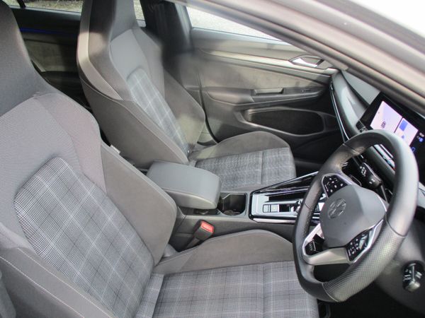 Volkswagen Golf Hatchback, Diesel, 2023, Grey