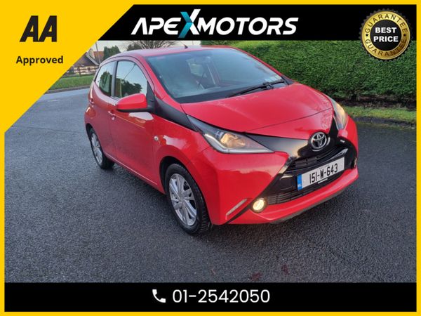 Toyota Aygo Hatchback, Petrol, 2015, Red
