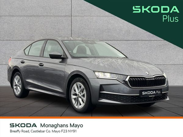 Skoda Octavia Hatchback, Diesel, 2025, Grey