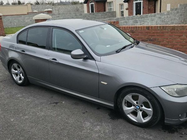 BMW 3-Series Saloon, Diesel, 2011, Grey