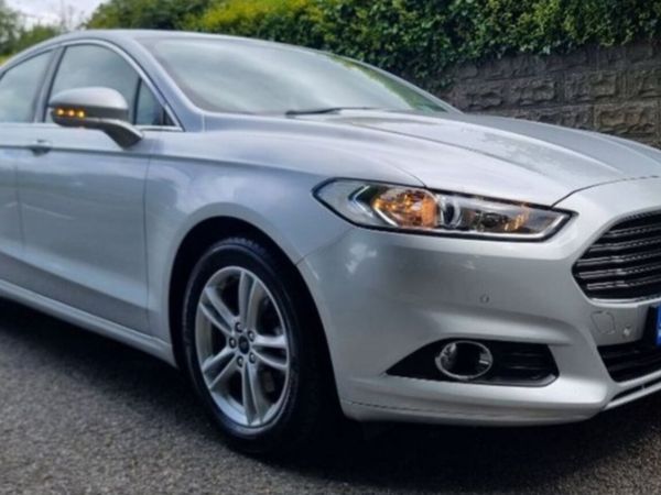 Ford Mondeo Hatchback, Diesel, 2016, Silver